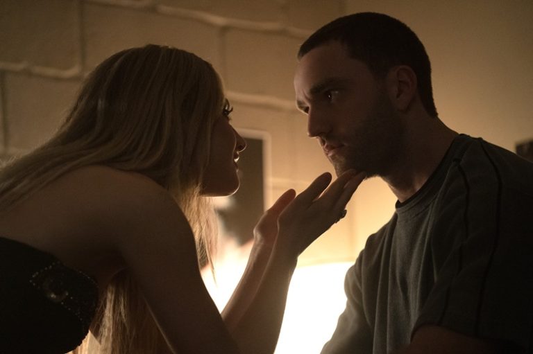 Tell Me Lies is a TV series that updates the style of teen drama to tell how we love today