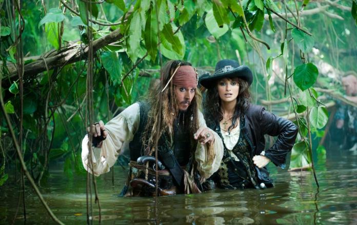Pirates of the Caribbean 4: Beyond the Confini del Mare, aired tonight on TV