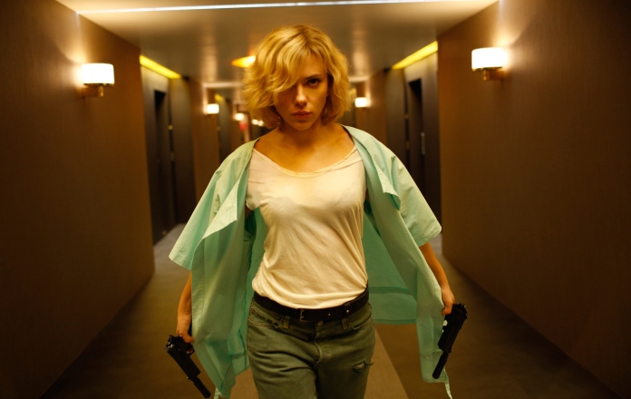 Lucy, tonight on TV Luc Besson's film with Scarlett Johansson