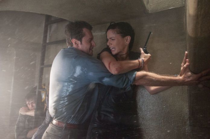 Into the Storm, storms and return to the movie tonight on TV