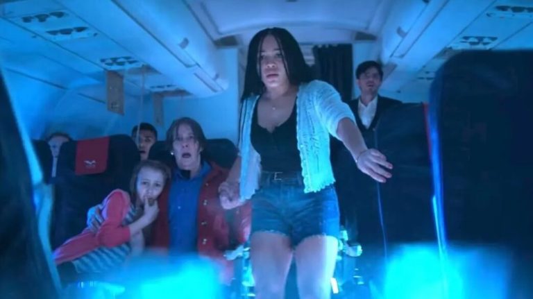 No Way Up – No way out: plot, cast and what to know about the thriller with sharks airing on Italy 1