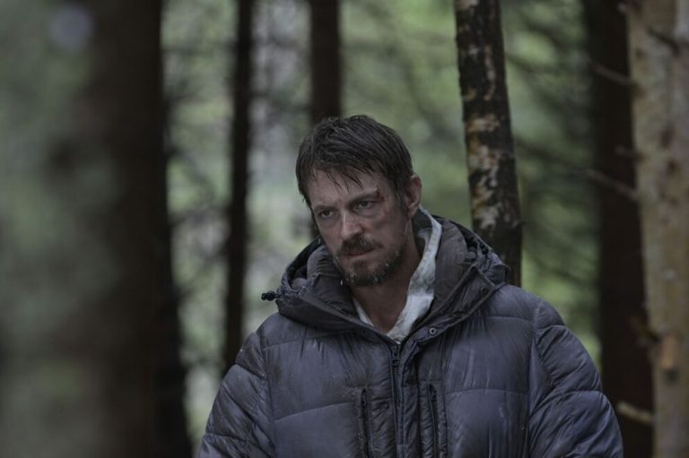 Icefall – Ice Hunt, the thriller with Joel Kinnaman on Italy 1