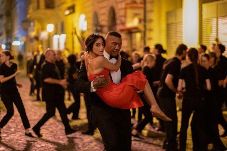 The Killer’s Game on Italy 1, Dave Bautista becomes the target of all assassins