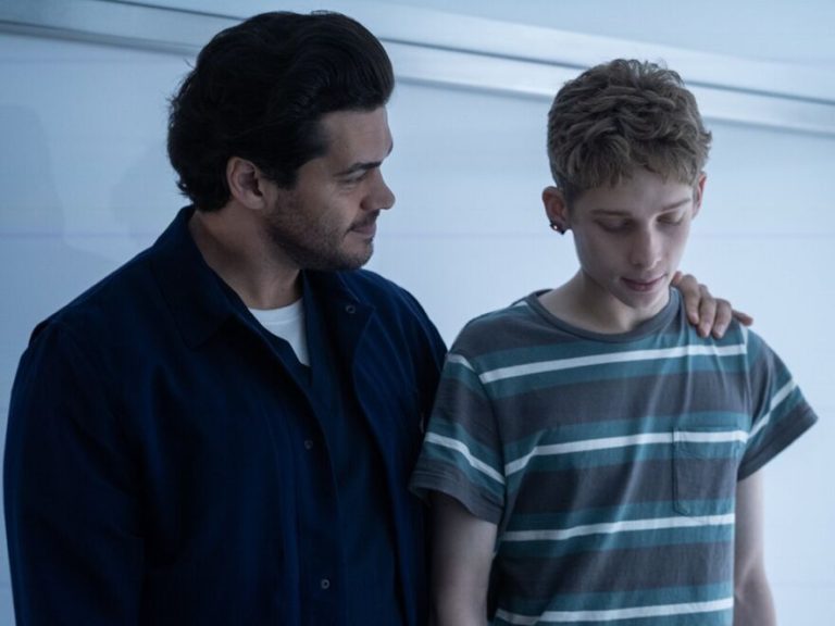 The Institute, the first season arrives on Sky and NOW and no, is not a TV series for kids